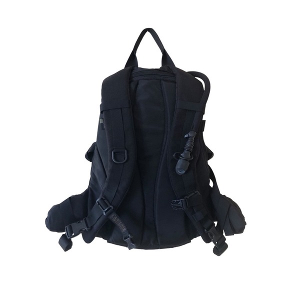 Camelbak Transformer 3 liter 102 oz. Hydration Backpack Maximum Gear - Picture 4 of 4